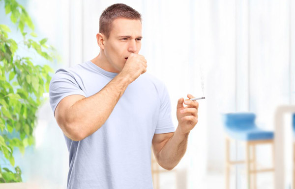 ترک سیگار برای درمان سرفه
